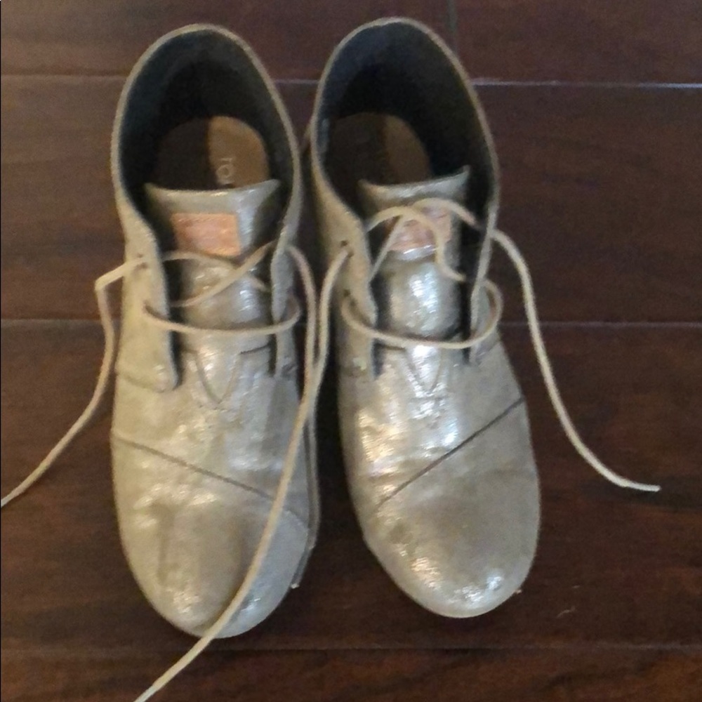 Toms Desert wedge